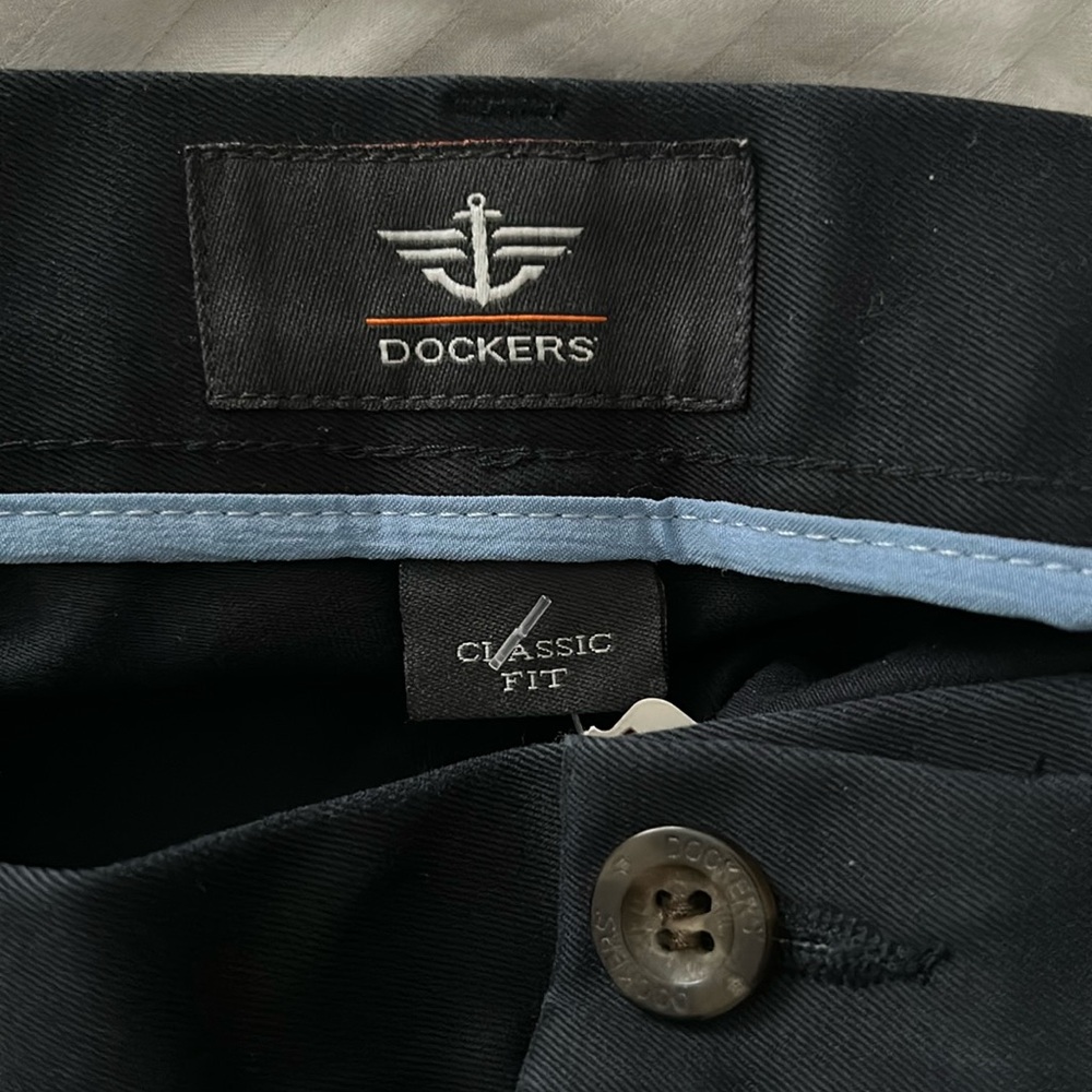 Dockers Classic Fit Chinos - Black